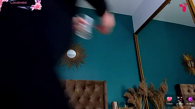 CalyMoon's Live XXX Chat