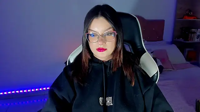 OphelianaRose33's Live XXX Chat