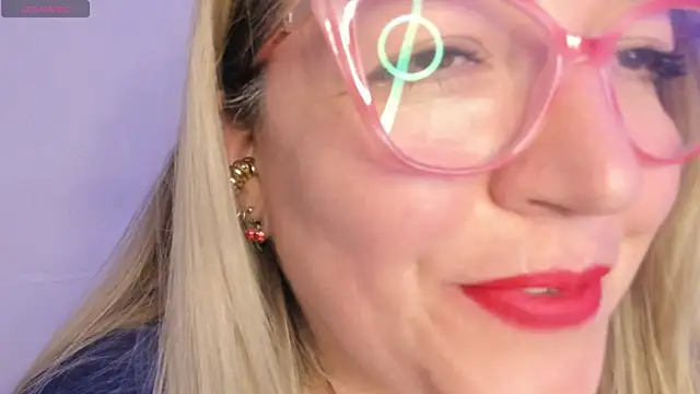 Naty_Mature_'s Webcam Show