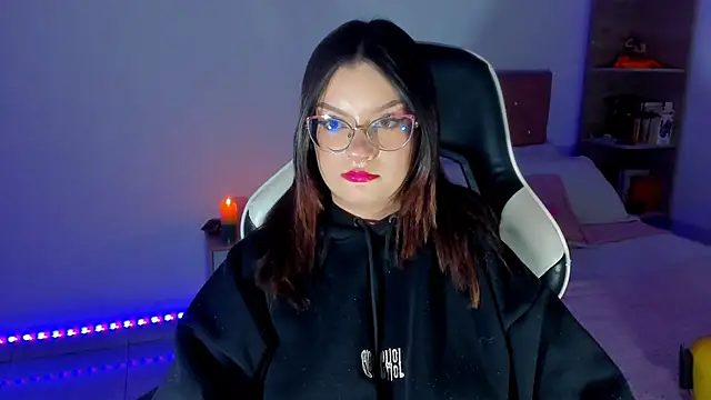 แชท XXX สดของ OphelianaRose33