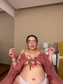 AlmaraRouge's Live XXX Chat