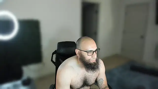 MastaWolfy's Webcam Show