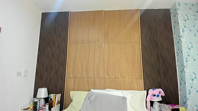 AlisHoward: онлайн-секс-чат