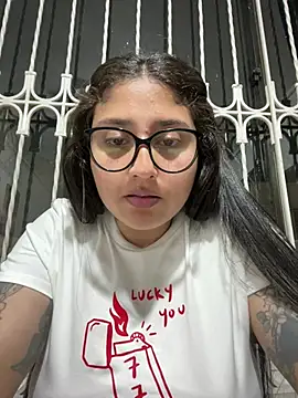 croftsmila's Webcam Show