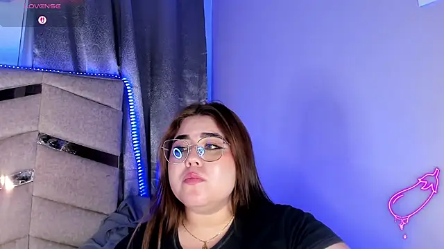 Živý XXX chat MadissonLee__