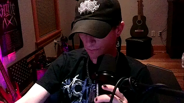 Pokazy przed kamerką – LEVIATHANX666