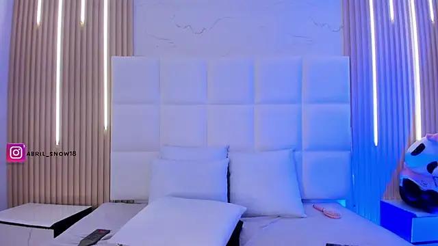 Živý XXX chat abril_snow