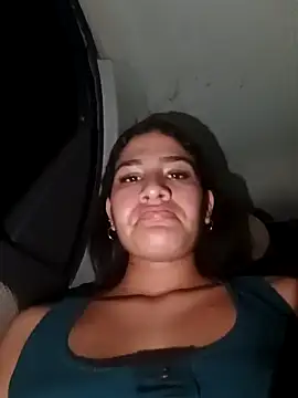 แชท XXX สดของ LunnaGlow