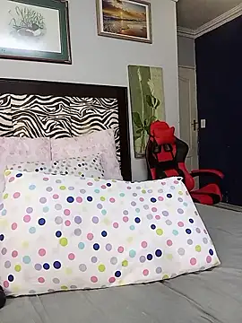 แชท XXX สดของ JANIELEE8XXXXX