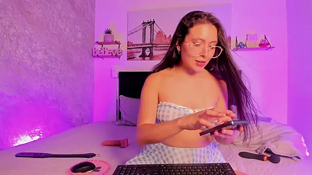 SofiaLujan_のライブXXXチャット