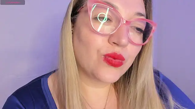 Naty_Mature_ Adlı Modelin Canlı XXX Sohbeti