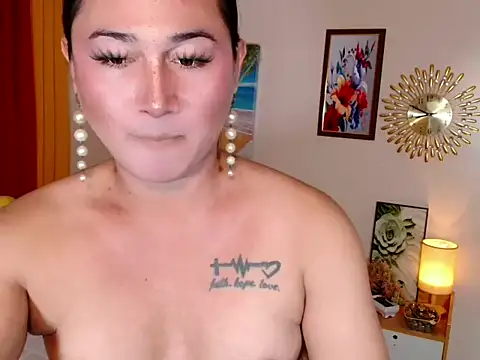 Pokazy przed kamerką – jellay_fuckerxx