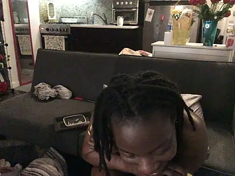 แชท XXX สดของ littyleesh1