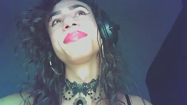 Chat +18 de TheAnngell ao vivo