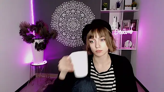 EchoScribe: онлайн-секс-чат