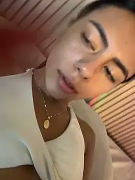 Pertunjukan Kamera Web Lilybeeth