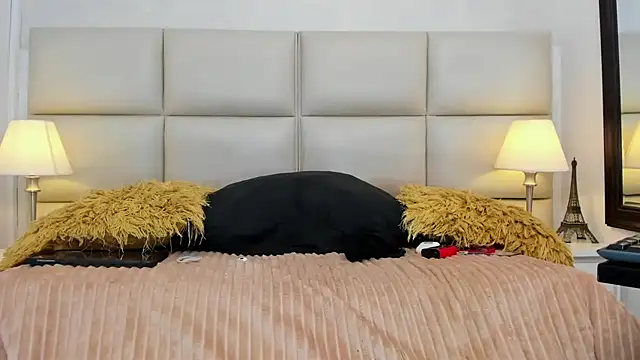 RosaliaMontero 웹캠 쇼