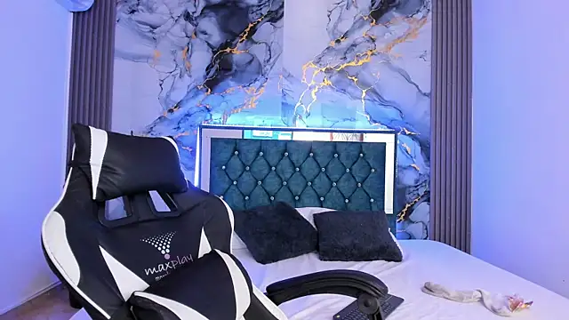 Chat +18 de your_whore_Salome ao vivo