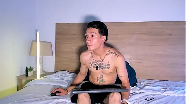 AbaturLopez's Webcam Show