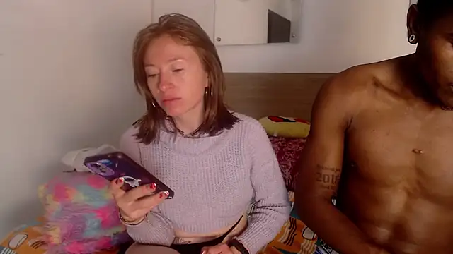 Show de Ebony_N_Blonde na webcam