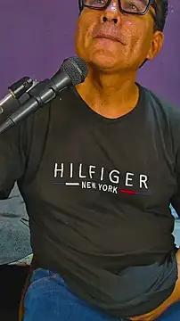 Show de modelodebarro na webcam