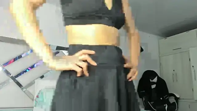 XXX chat uživo modela maybelline69