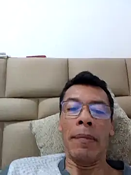 عرض كام skinnylatino51