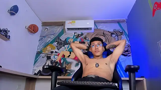 Show de Kall_Ell_ na webcam