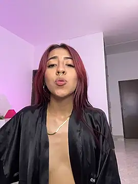 Chat +18 de Mirandaa_Rogers ao vivo