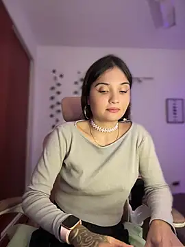 LunaXuan Chat XXX in diretta