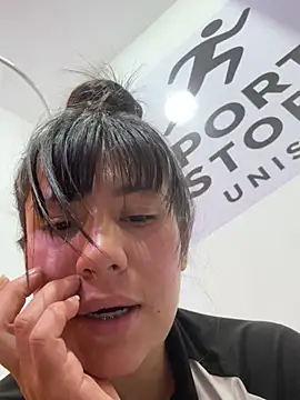 kim_monti's Live XXX Chat