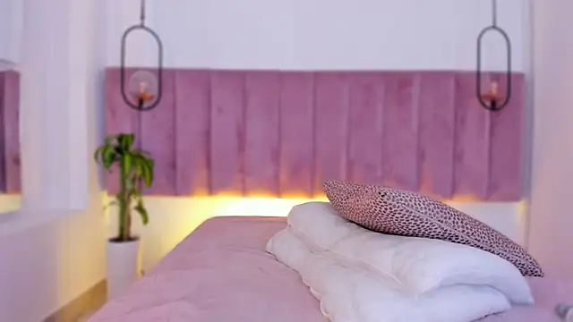 emmiily_z's Live XXX Chat