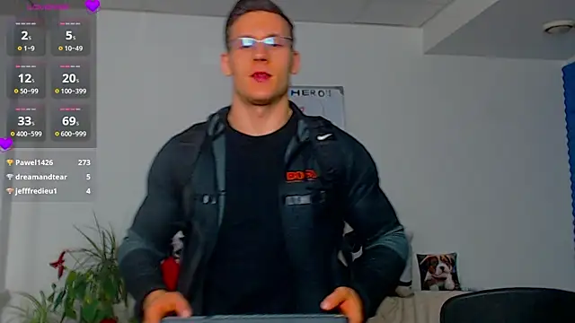 ZeinMiracles live XXX chat