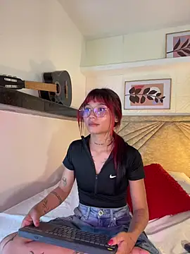 Emma_duff 网络视讯表演