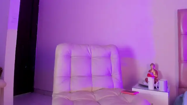 lily_rose1 – Naživo XXX chat