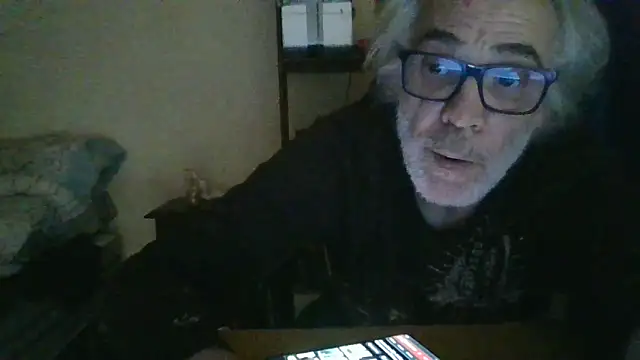 Charliebraum1974 – Live XXX-chat