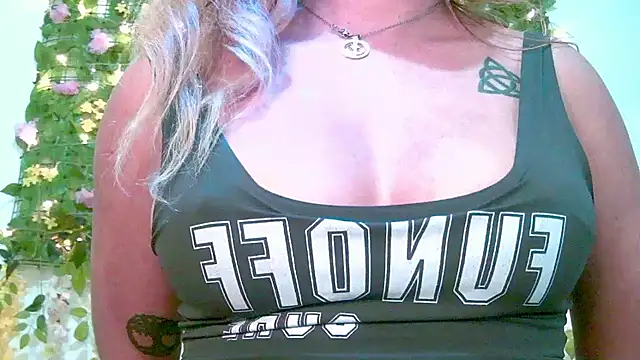 Chat XXX en directo de Crysrus