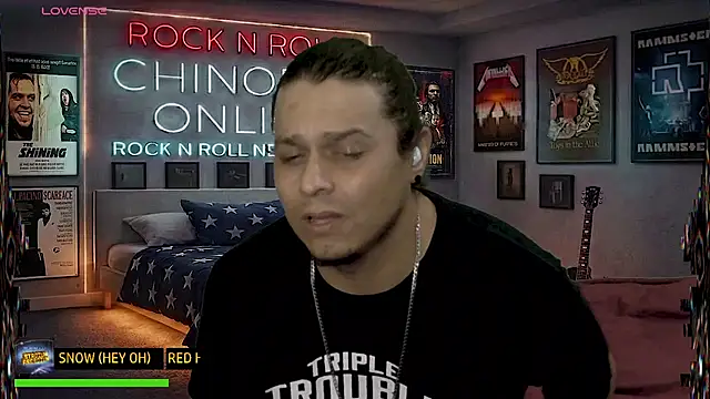 chino_roz – webcam-show