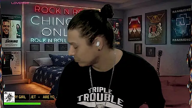 chino_roz's Webcam Show