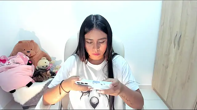 Ciara8's Live XXX Chat