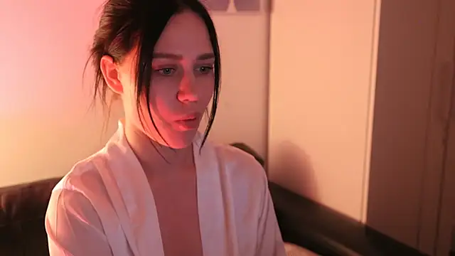 XXX chat uživo modela mira_mmira