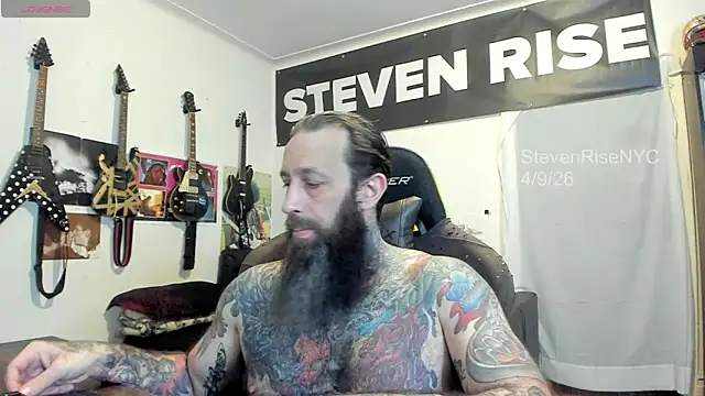 Pertunjukan Kamera Web StevenRiseNYC