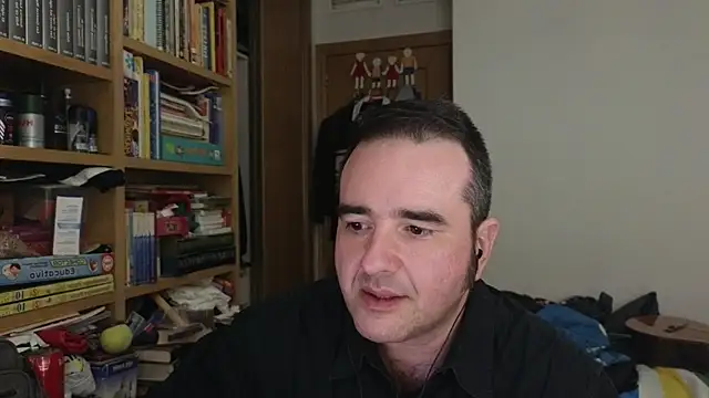 curiosillo83's Webcam Show