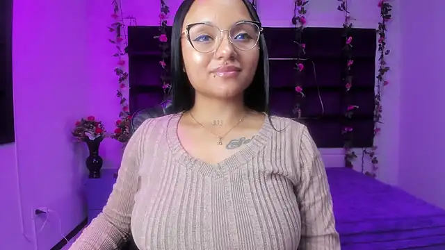 แชท XXX สดของ sweelanna__