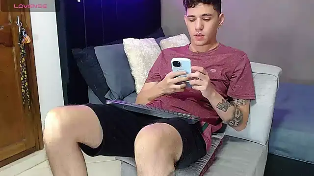 Matteo12_ webcam show