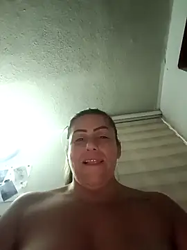 Chat XXX en directo de maynor_1998