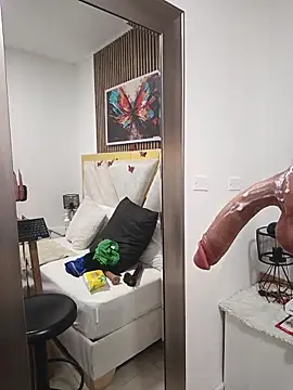 Luna_Naughty1's Live XXX Chat