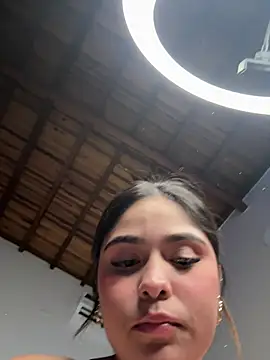 دردشة Sarasweet_sex الجنسية المباشرة