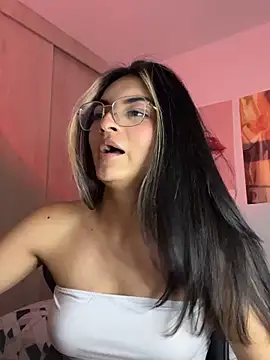 Cat2525: διαδικτυακό σόου στην κάμερα