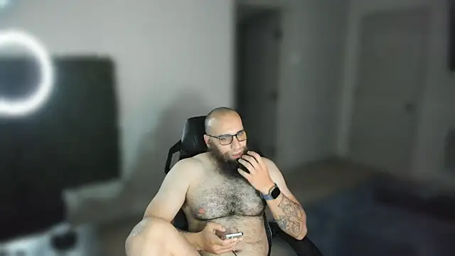 MastaWolfy – Live XXX-chat